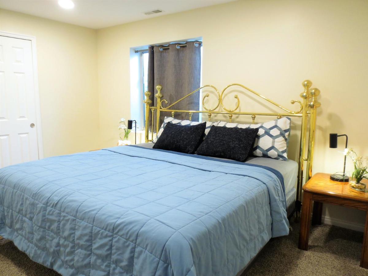 Вилла Entire Huge Basement! Fast Wifi! Private Entrance! Солт-Лейк-Сити Экстерьер фото